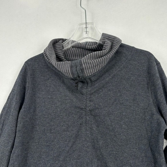 Lululemon In A Cinch Reversible Pullover Sweatshirt Cowl Turtleneck Gray Size 12 - Picture 3 of 14